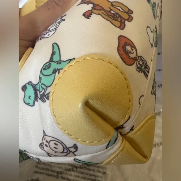 Stoney Clover Lane pouchette - Picture 8 of 9